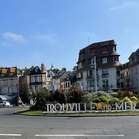 Hauteurs De Trouville - Studio Avec Terrasse Au Calme 外观 照片