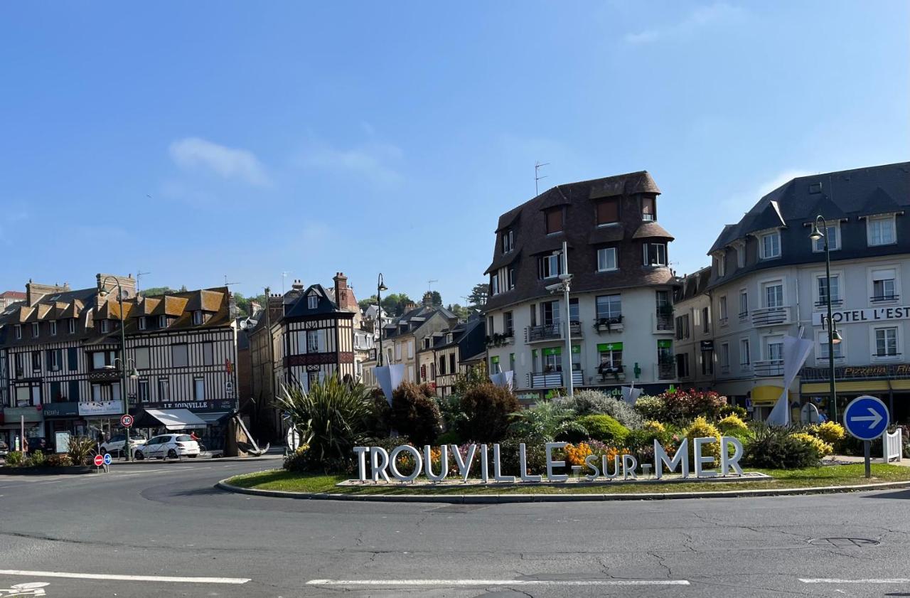 Hauteurs De Trouville - Studio Avec Terrasse Au Calme 外观 照片